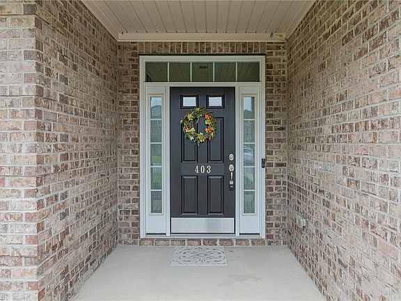 5th image of 403 Freemont Dr