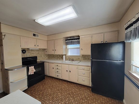 4th image of 1514 Norris Ave
