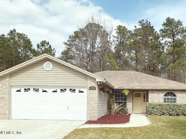 1949 HOVINGTON Circle E, Jacksonville, FL 32246