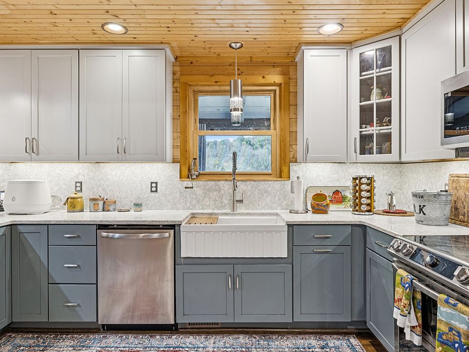 28th image of 2846 Fuller Hollow Rd