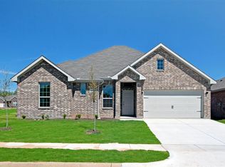 1449 Lakeview Dr, Azle, TX 76020