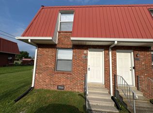 521 Dawson Ln APT A, Lebanon, TN 37087