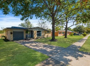 1228 Bluebird Ln, Garland, TX 75042