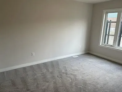 2 bed, 1354 sqft, $2,100 — Photo 3