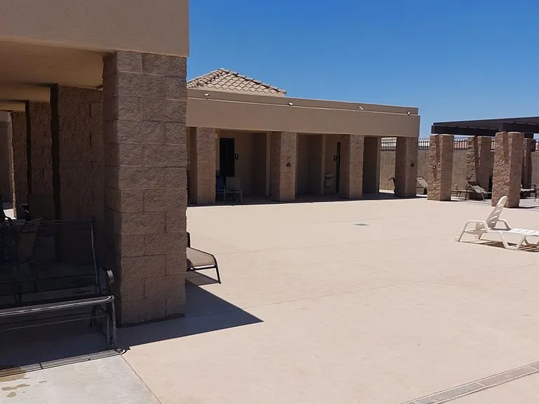 2417 Cortina Mnr — Photo 9