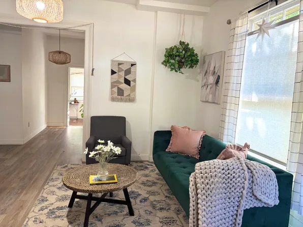 315 S Washington St #101, Ypsilanti, MI 48197