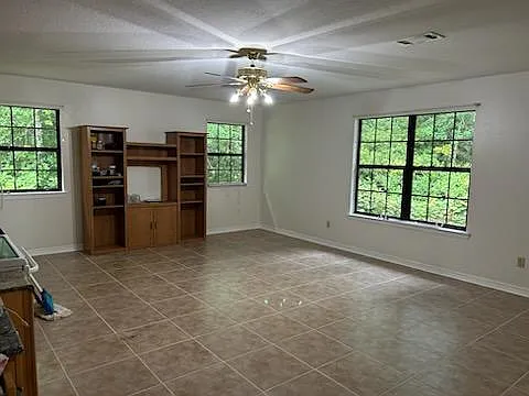 5509 Brown Rd — Photo 1
