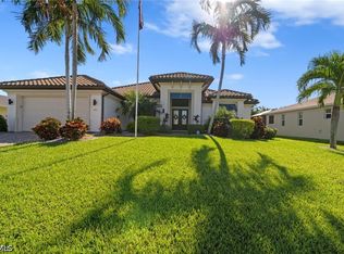 4401 SW 25th Place Cpe, Coral, FL 33914