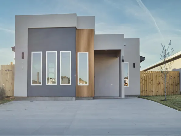 5021 Servando Dr, Laredo, TX 78046