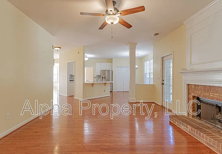 27 Lake Valley Ct — Photo 12