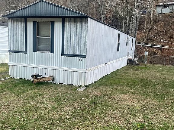 2nd image of 106 Granite Dr #2