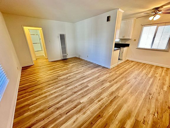 2nd image of 6124 E Ocean Blvd APT G