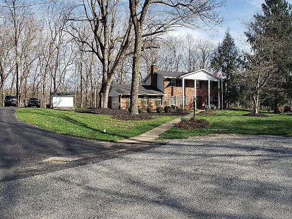 3rd image of 486 Indian Ripple Rd