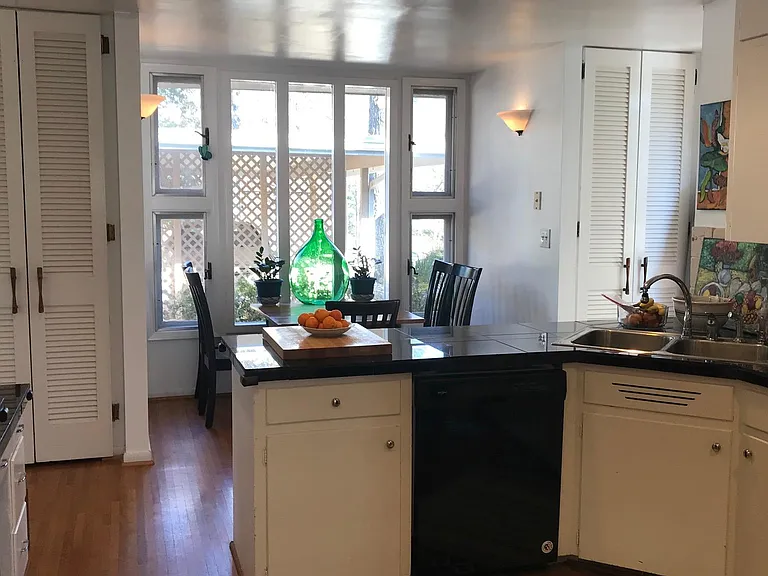 3844 Orleans Rd — Photo 5