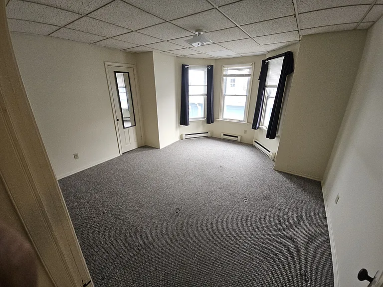 116 N Front St — Photo 9