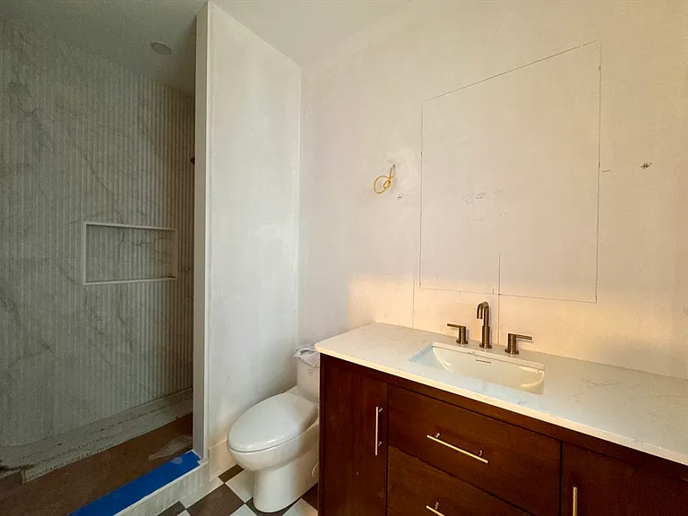 139 Sycamore St #1 — Photo 5