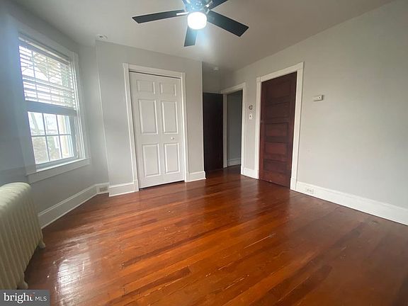 5th image of 1821 N Scott St