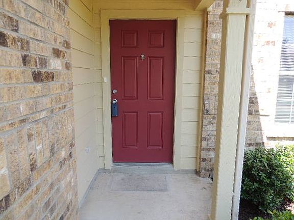 3rd image of 312 Browning Dr