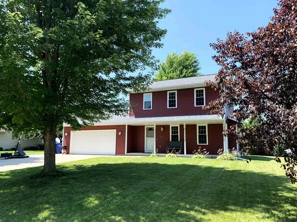 732 Warner St, Columbus, WI 53925