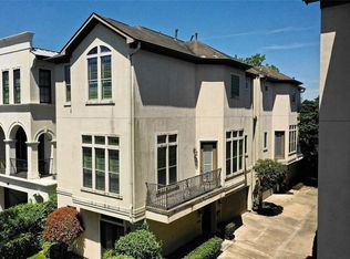 2406 Wroxton Rd, Houston, TX 77005