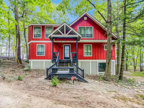 1162 Edgewater Ter, South Haven, MI 49090