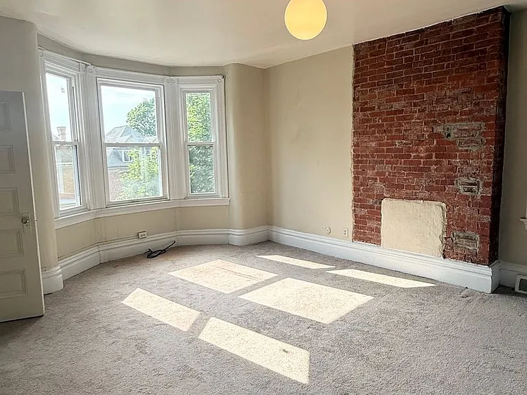342 S Graham St #3 — Photo 10