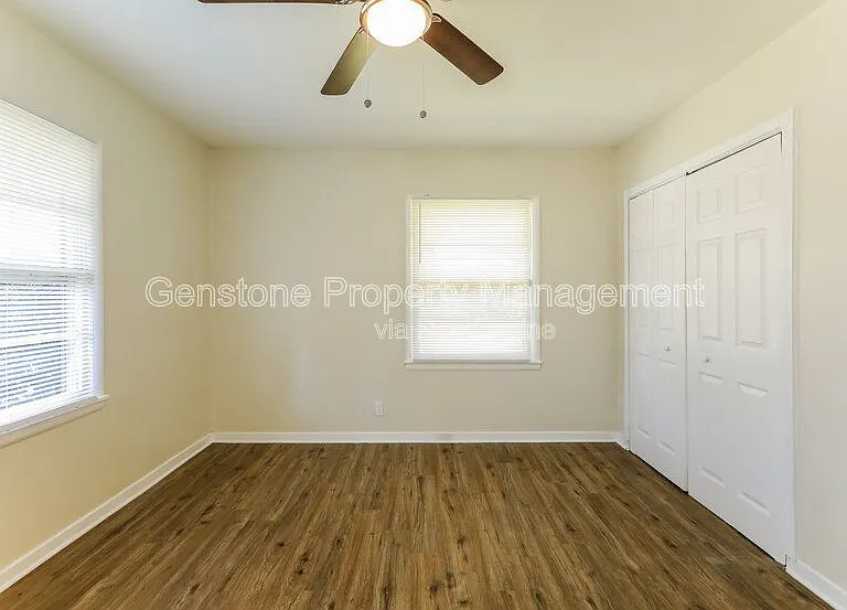 2629 Wood Dr NE — Photo 10