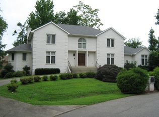 1009 Colleen Ct, Fort Washington, MD 20744