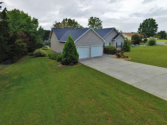 4th image of 1688 Planters Dr