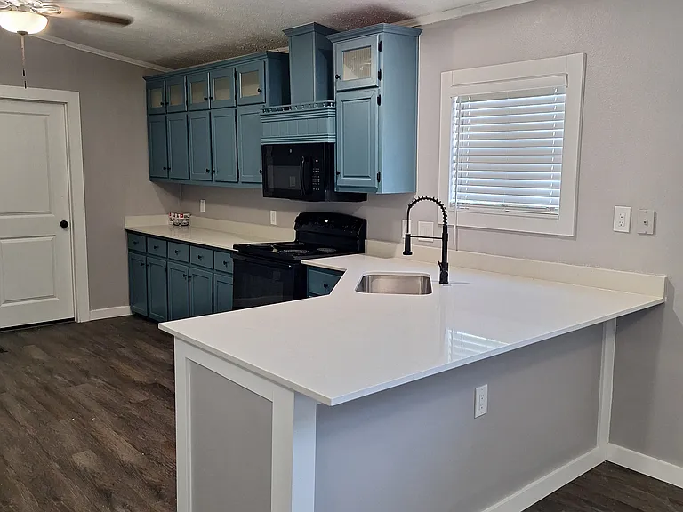 2117 W 15th Ave — Photo 10