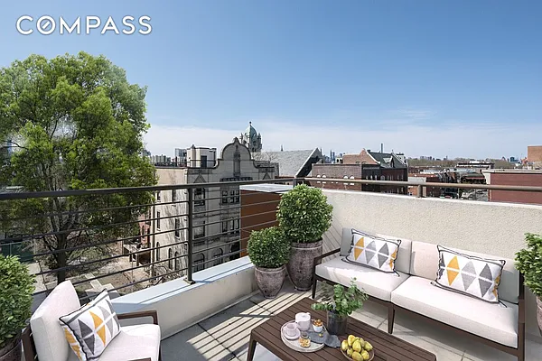 Sold by Compass | media 16