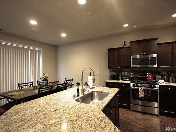 3rd image of 2114 69th St SE