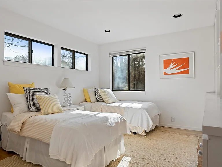 86 Inlet Rd E — Photo 18