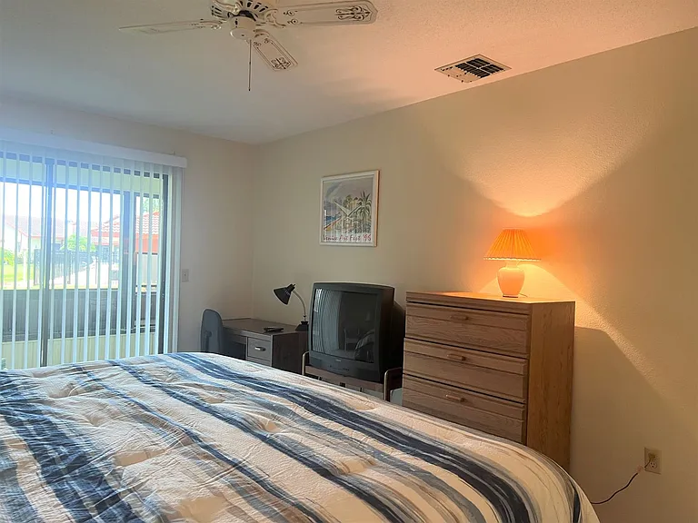 753 Sorrento Inlt — Photo 16