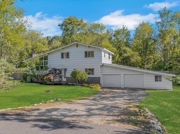 53 Tower Road, Brookfield, CT 06804