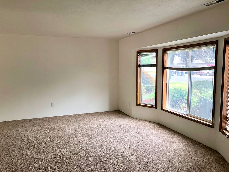 1st image of 1242 Far West Ave