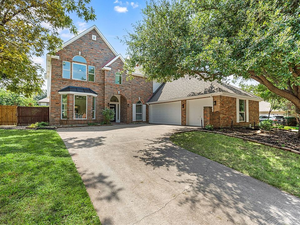 1st image of 2727 Creek Crossing Dr
