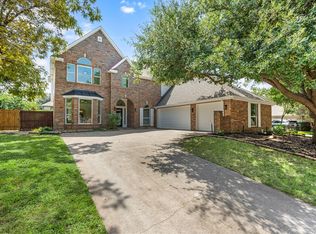 2727 Creek Crossing Dr, McKinney, TX 75072