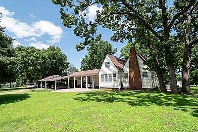 4678 County Road 3940, Independence, KS 67301 | MLS #11842123 | Zillow