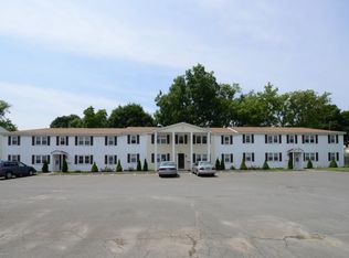 11 Perry Dr APT 7, Danvers, MA 01923