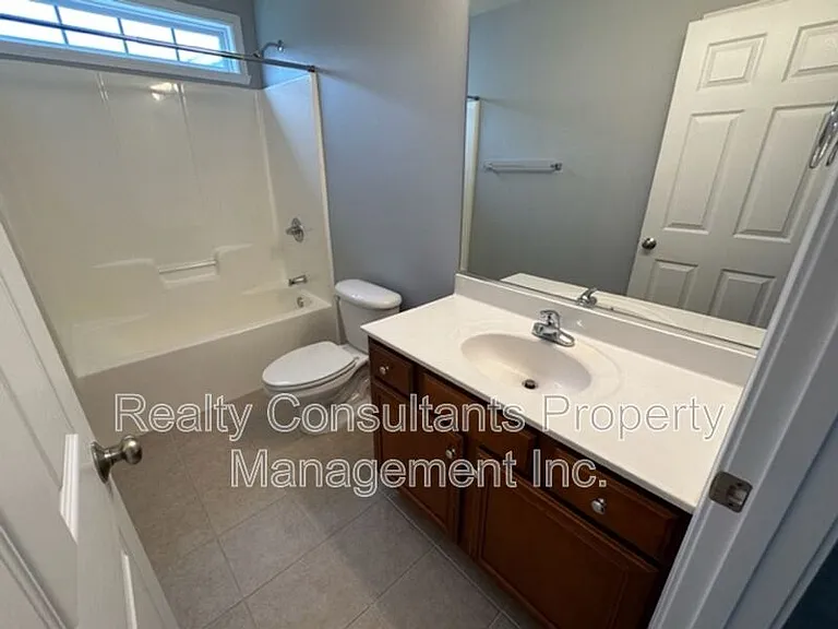 2152 Rosemont Dr — Photo 18
