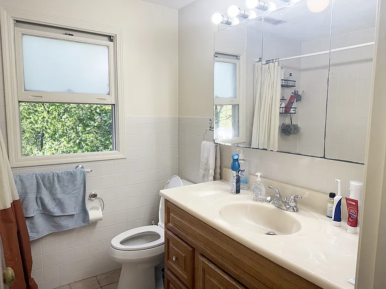 14 Kings Ct — Photo 20