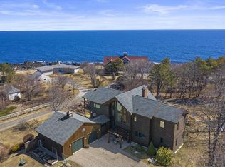 63 Ossipee Rd, Cape Neddick, ME 03902