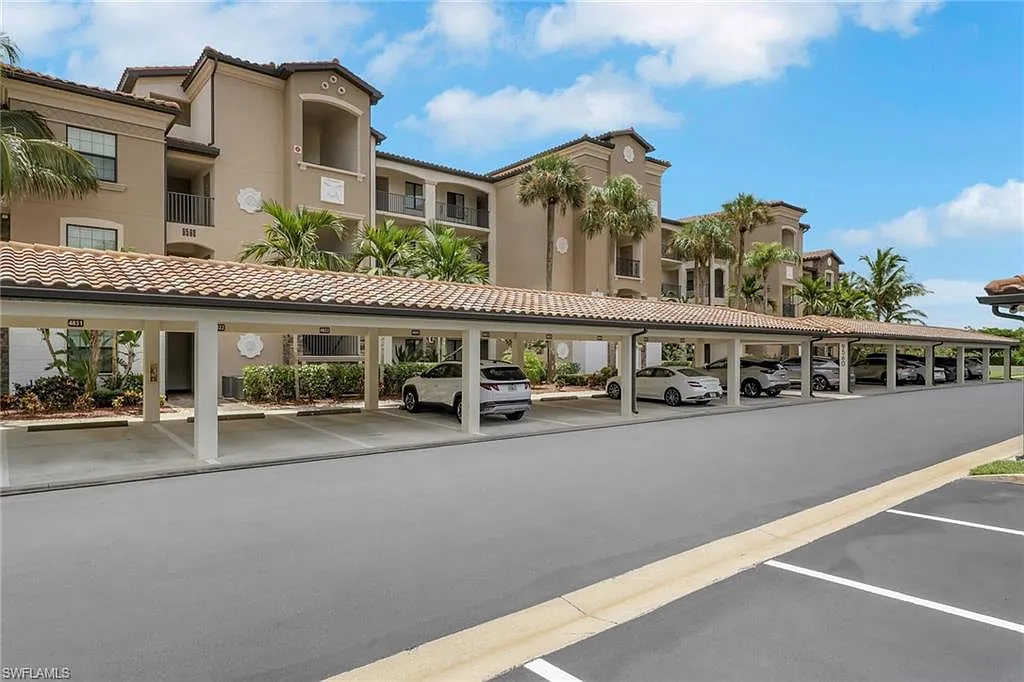 2 bed, 2.0 bath, 1232 sqft, $6,000 — Photo 2