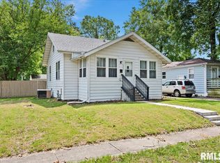 2304 Holmes Ave, Springfield, IL 62704