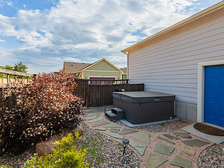 1516 Solitaire St — Photo 13