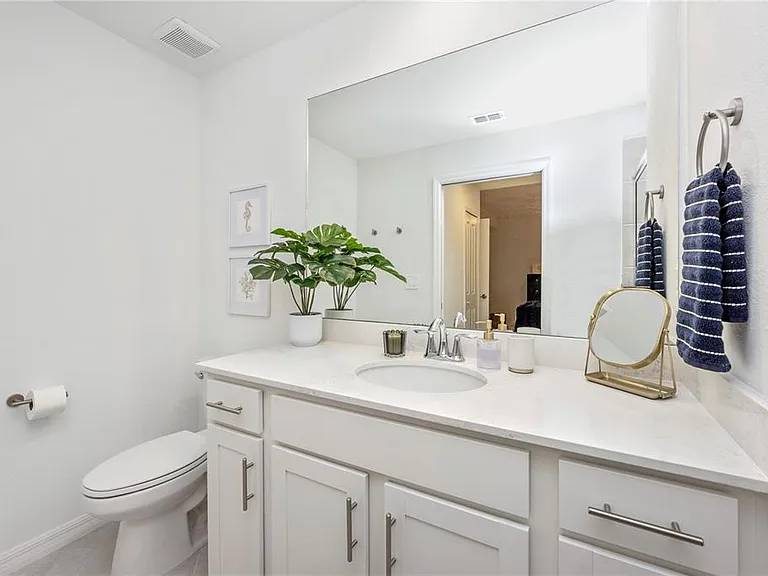 17625 Opal Sand Dr #106 — Photo 33