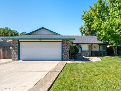 978 Partridge Dr, Redding, CA, 96003