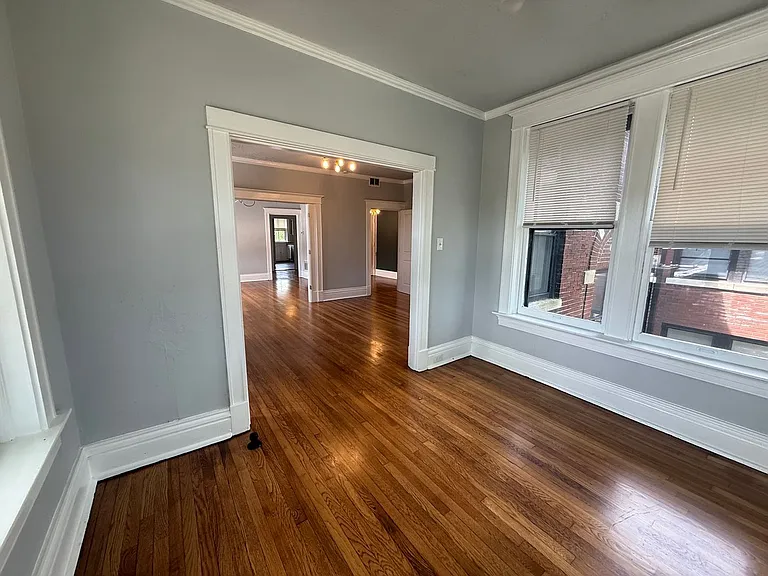 4166 Russell Blvd #3E — Photo 23