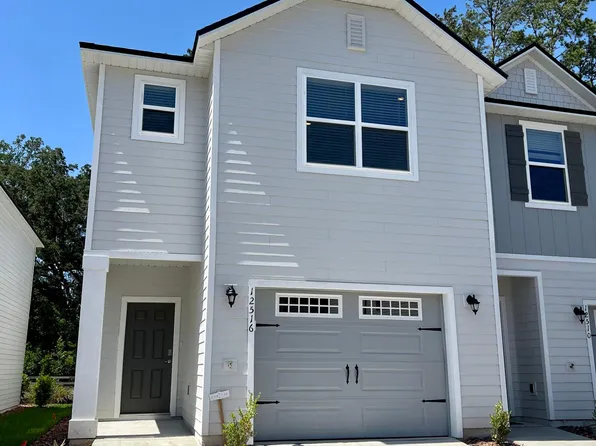 12516 NW 7th Pl, Newberry, FL 32669